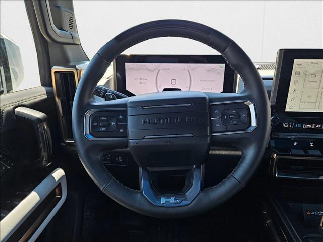 Photo of 2023 Interstellar White GMC HUMMER EV Pickup