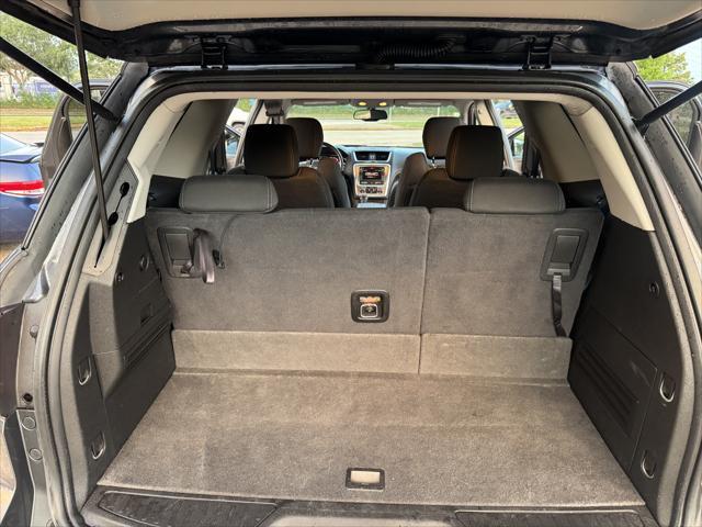 Photo of 2013 Cyber Gray Metallic GMC Acadia