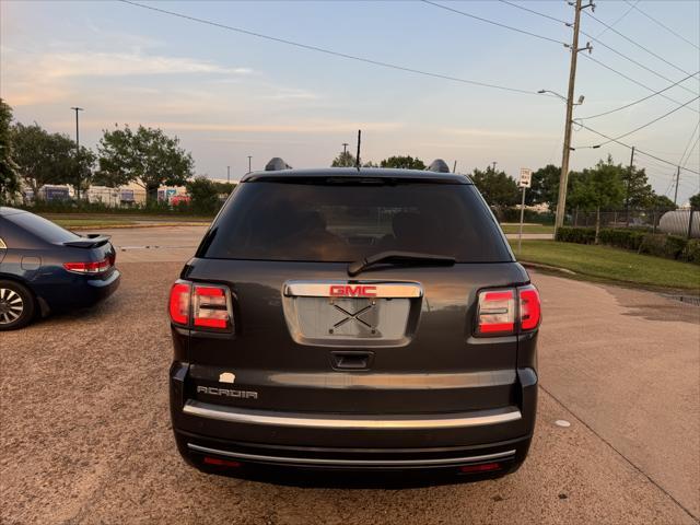 Photo of 2013 Cyber Gray Metallic GMC Acadia