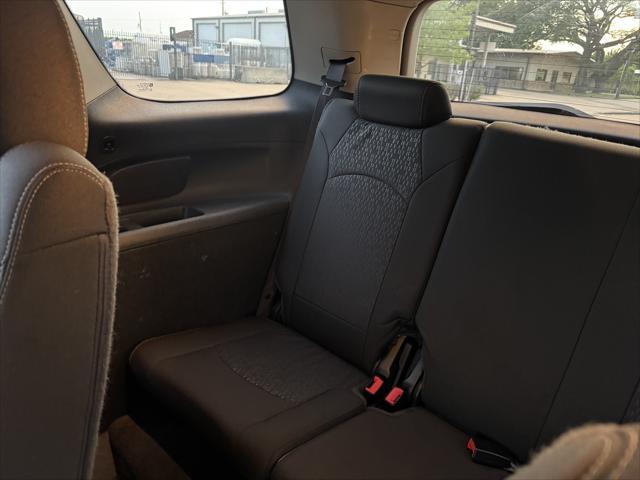 Photo of 2013 Cyber Gray Metallic GMC Acadia