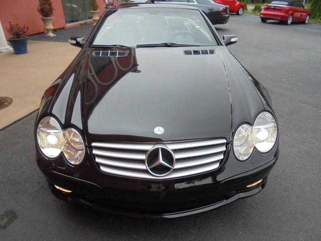 Photo of 2004 Black Mercedes-Benz SL-Class