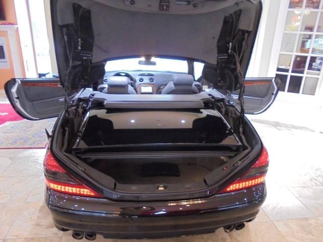 Photo of 2004 Black Mercedes-Benz SL-Class