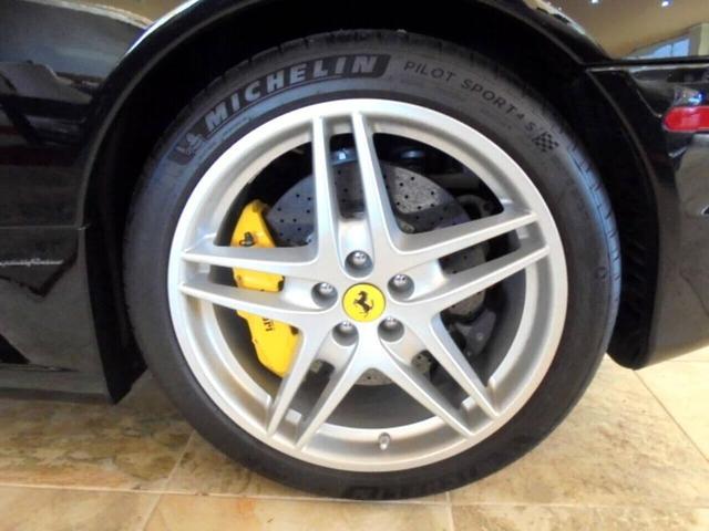 Photo of 2008 Black Ferrari F430