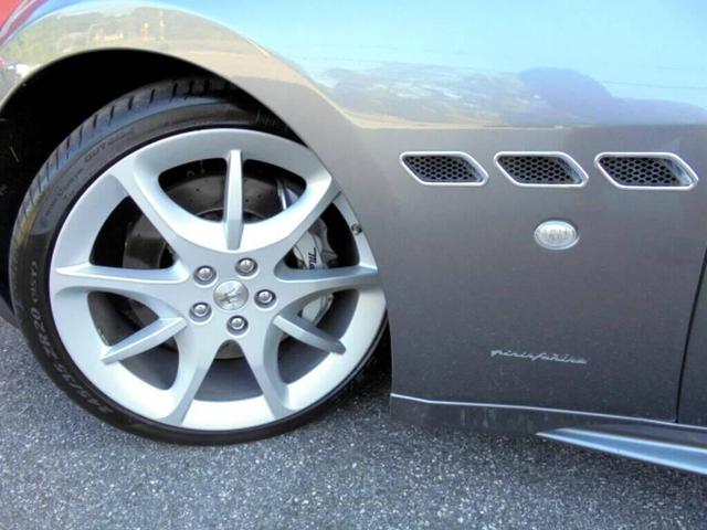 Photo of 2014 Gray Maserati GranTurismo