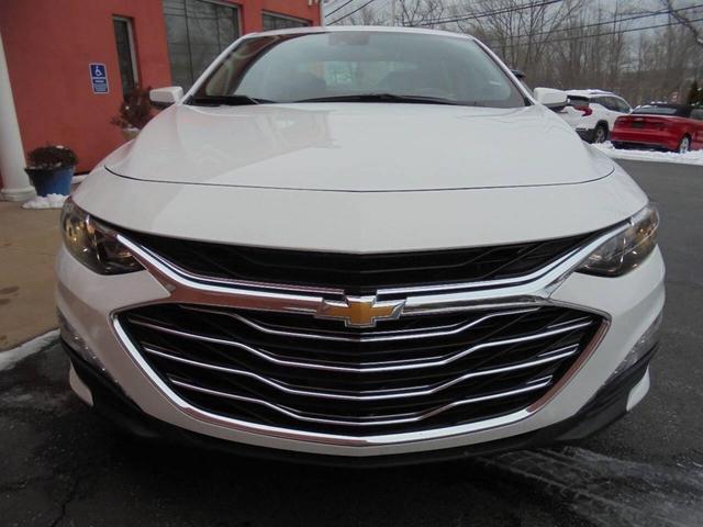 Photo of 2024 Summit White Chevrolet Malibu