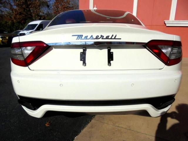 Photo of 2017 White Maserati GranTurismo