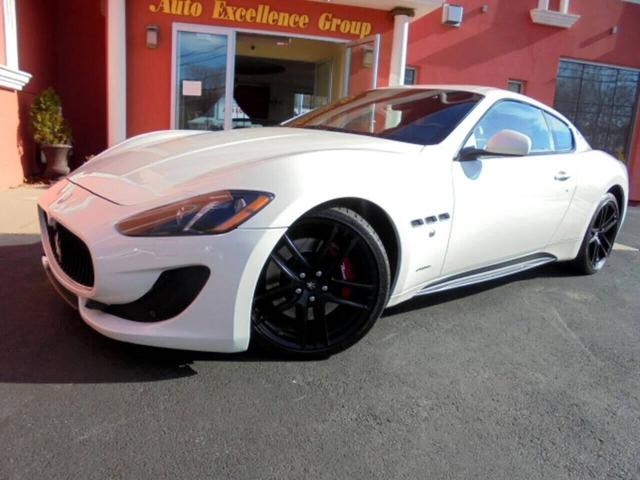 Photo of 2017 White Maserati GranTurismo