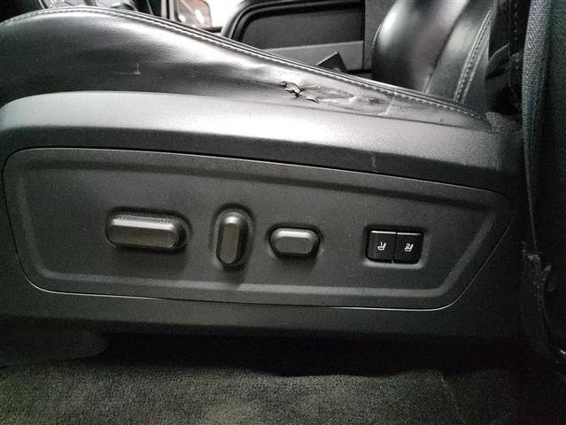 Photo of 2017 Black Velvet Lincoln Navigator