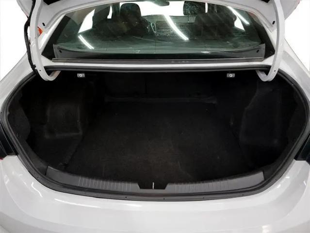 Photo of 2022 Summit White Chevrolet Malibu