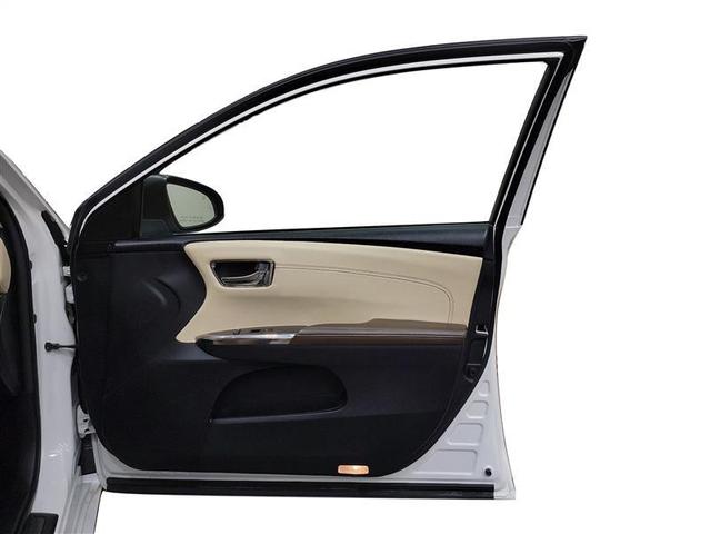 Photo of 2013 Blizzard Pearl Toyota Avalon