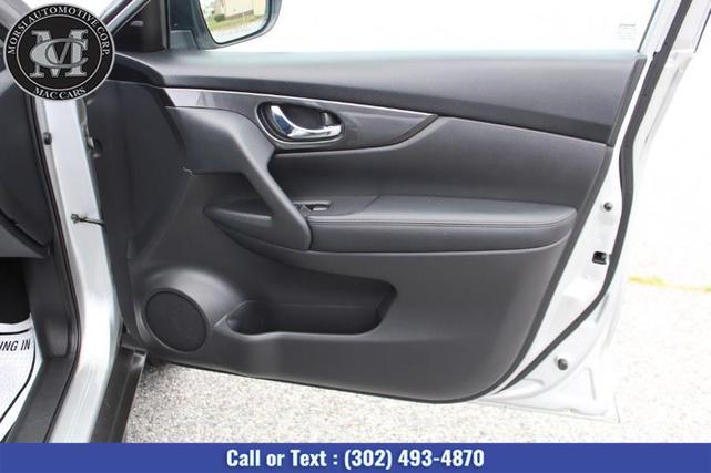 Photo of 2019 Brilliant Silver Metallic Nissan Rogue