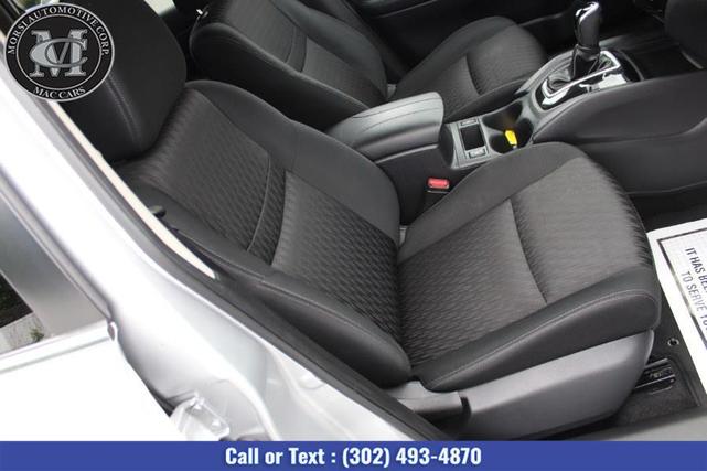 Photo of 2019 Brilliant Silver Metallic Nissan Rogue