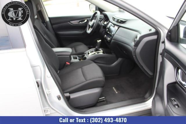 Photo of 2019 Brilliant Silver Metallic Nissan Rogue