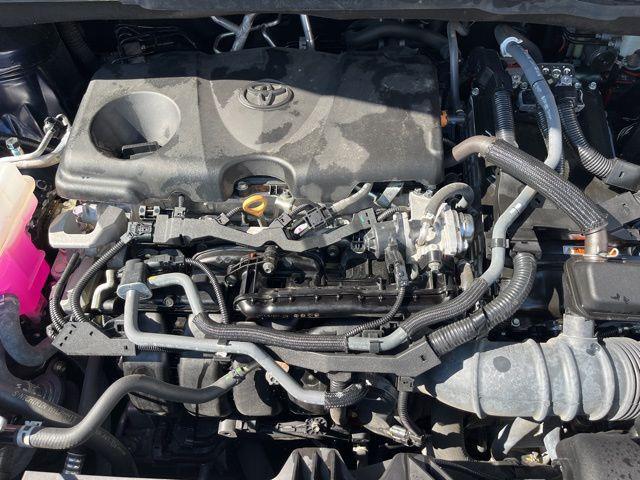 Photo of 2024 Midnight Black Metallic Toyota Sienna