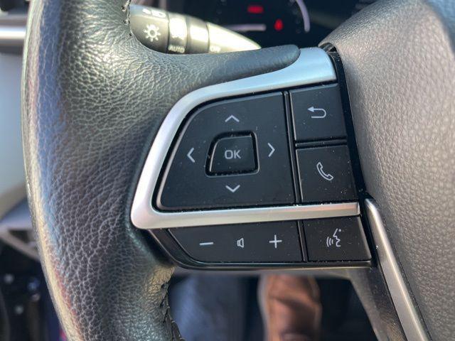 Photo of 2024 Midnight Black Metallic Toyota Sienna