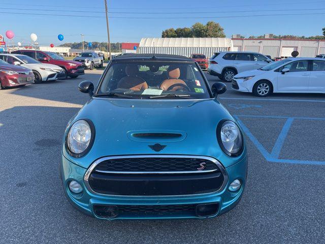 Photo of 2019 Caribbean Aqua Metallic MINI Convertible