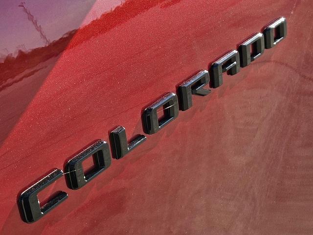 Photo of 2025 Radiant Red Tintcoat Chevrolet Colorado