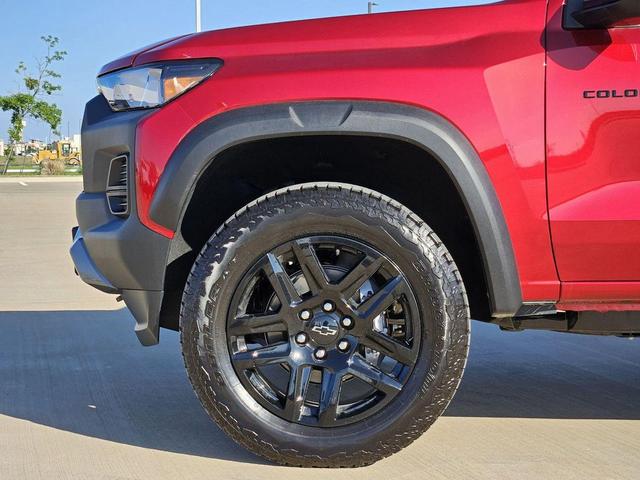 Photo of 2025 Radiant Red Tintcoat Chevrolet Colorado