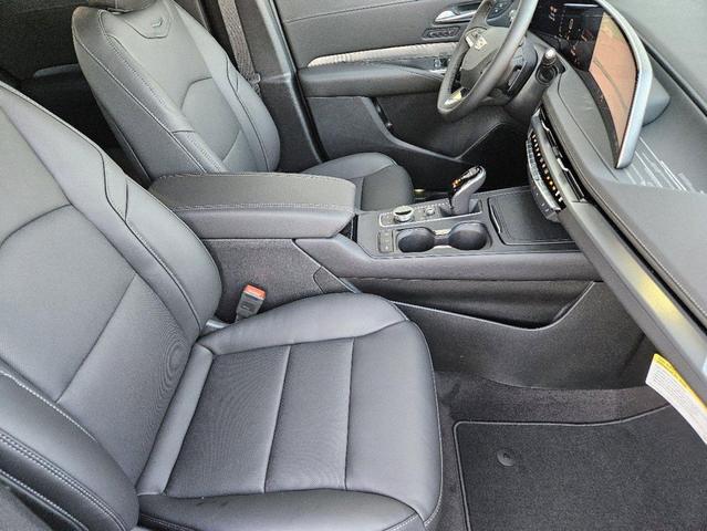 Photo of 2025 Argent Silver Metallic Cadillac XT4