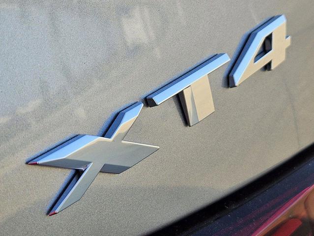 Photo of 2025 Argent Silver Metallic Cadillac XT4