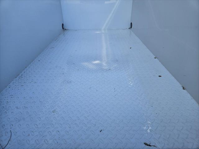 Photo of 2025 Summit White Chevrolet Silverado 2500
