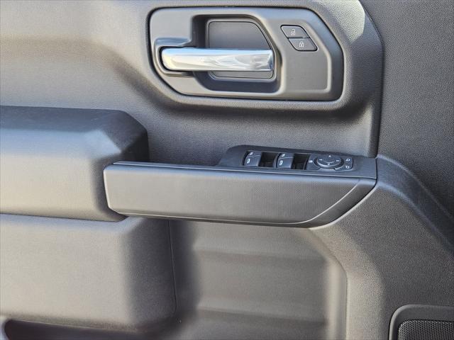 Photo of 2025 Summit White Chevrolet Silverado 2500