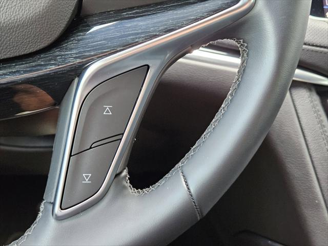 Photo of 2025 Argent Silver Metallic Cadillac XT5