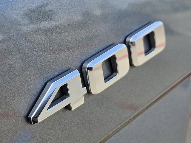 Photo of 2025 Argent Silver Metallic Cadillac XT5