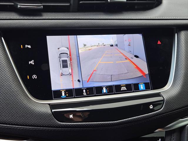 Photo of 2025 Argent Silver Metallic Cadillac XT5