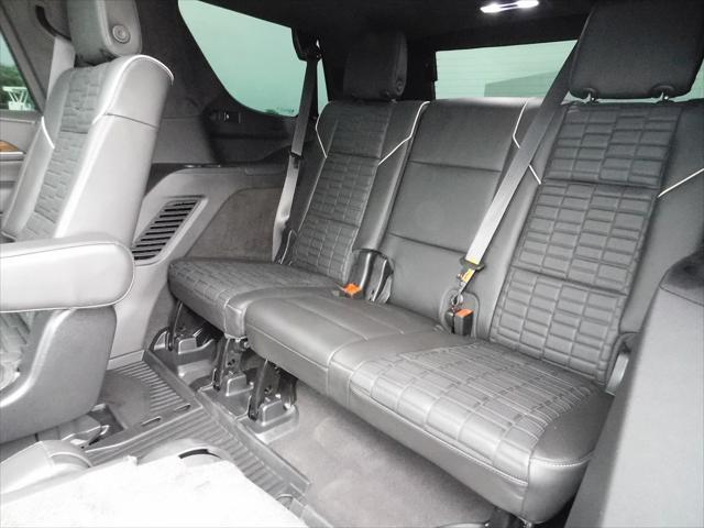 Photo of 2023 Argent Silver Metallic Cadillac Escalade