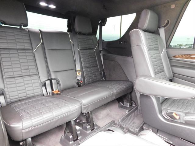 Photo of 2023 Argent Silver Metallic Cadillac Escalade