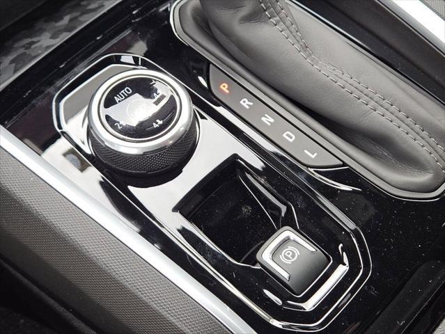Photo of 2025 Black Chevrolet Colorado