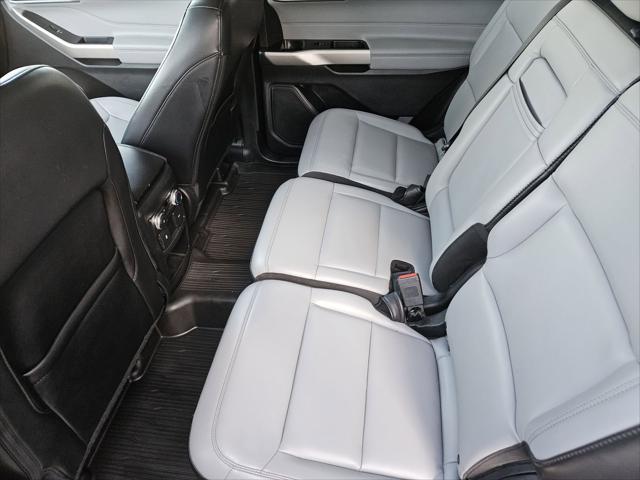 Photo of 2021 Gray Ford Explorer