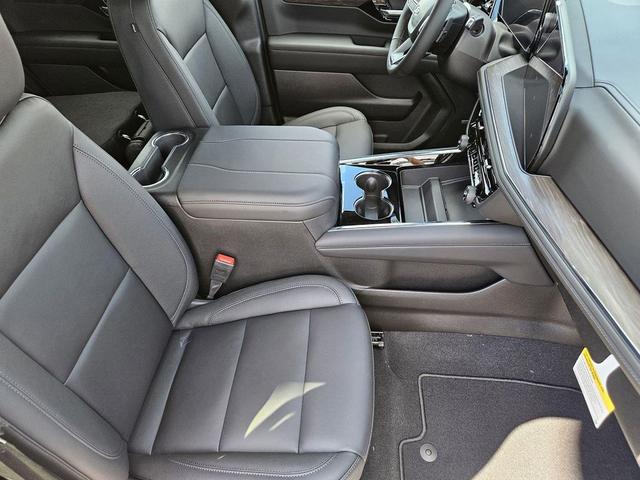 Photo of 2026 Summit White Chevrolet Tahoe