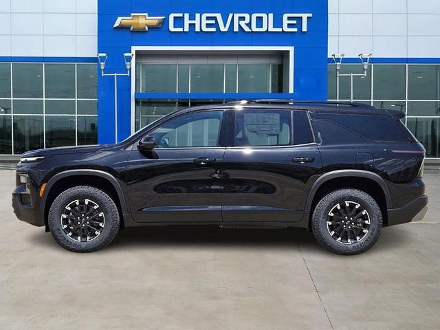 Photo of 2026 Mosaic Black Metallic Chevrolet Traverse