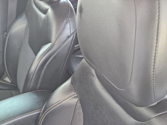 Photo of 2017 White Clearcoat Jeep New Compass