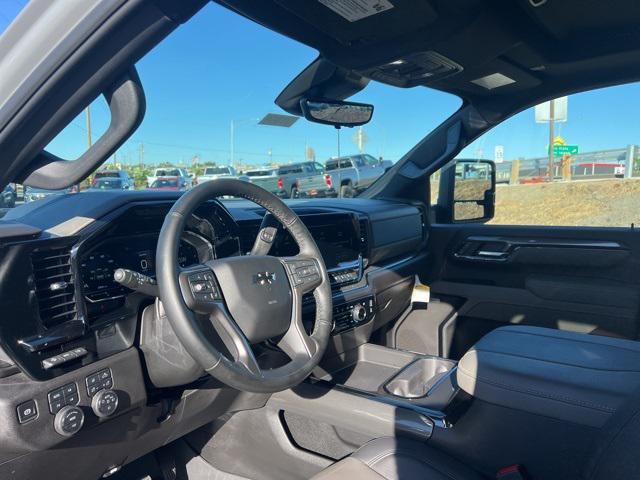 Photo of 2025 Slate Gray Metallic Chevrolet Silverado 2500
