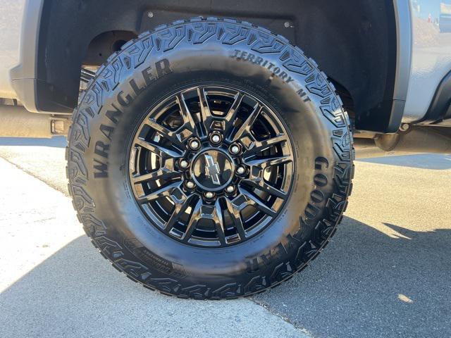 Photo of 2025 Slate Gray Metallic Chevrolet Silverado 2500