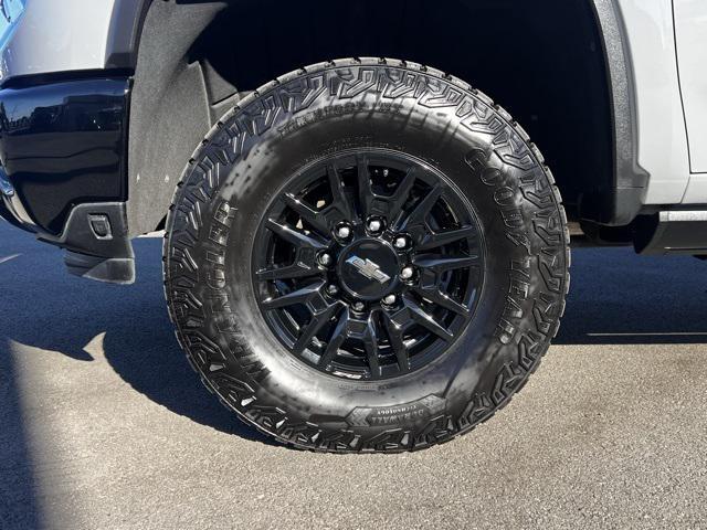 Photo of 2025 Slate Gray Metallic Chevrolet Silverado 2500