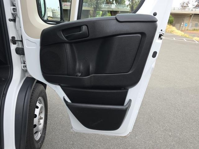 Photo of 2022 Bright White Clearcoat RAM ProMaster 2500