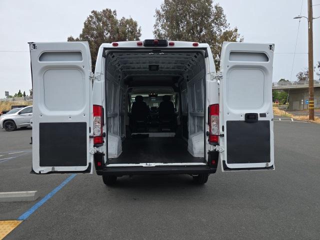 Photo of 2022 Bright White Clearcoat RAM ProMaster 2500