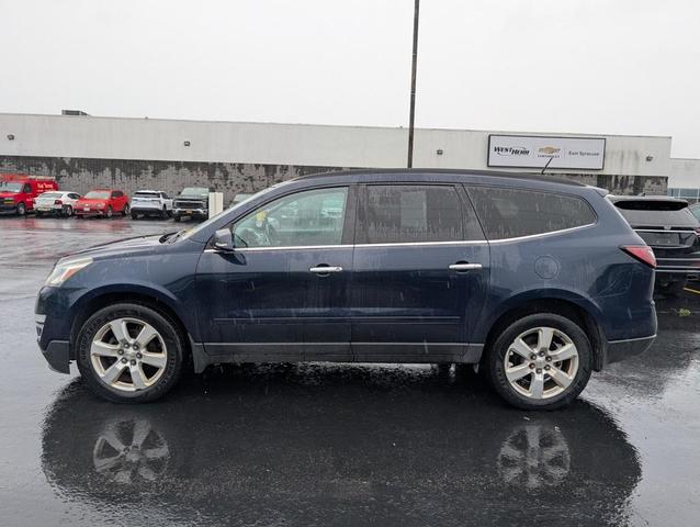 Photo of 2016 Blue Velvet Metallic Chevrolet Traverse