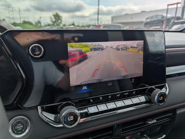Photo of 2023 Black Chevrolet Colorado