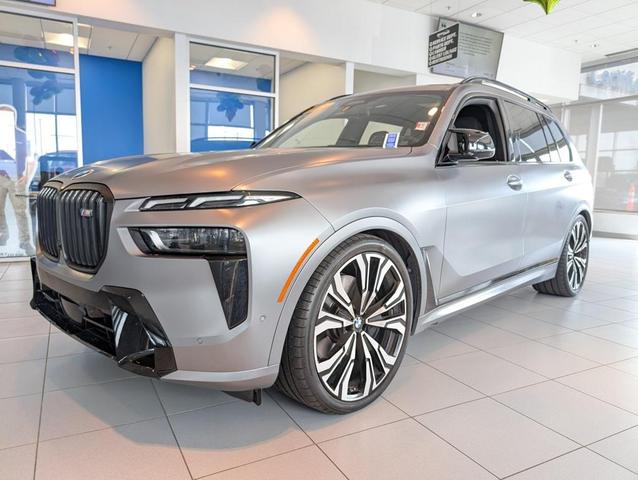 Photo of 2023 Frozen Pure Grey Metallic BMW X7