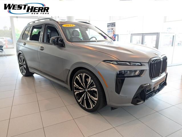 Photo of 2023 Frozen Pure Grey Metallic BMW X7