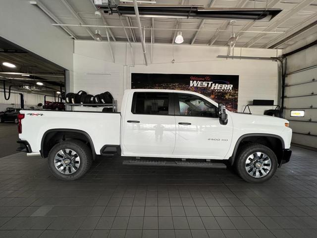 Photo of 2023 Summit White Chevrolet Silverado 2500