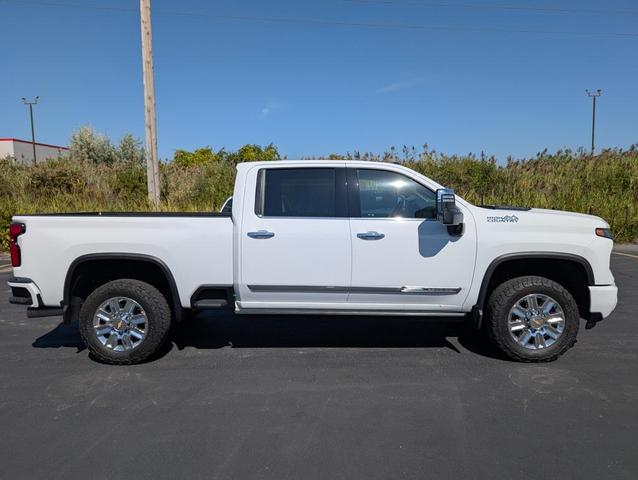 Photo of 2024 Summit White Chevrolet Silverado 3500
