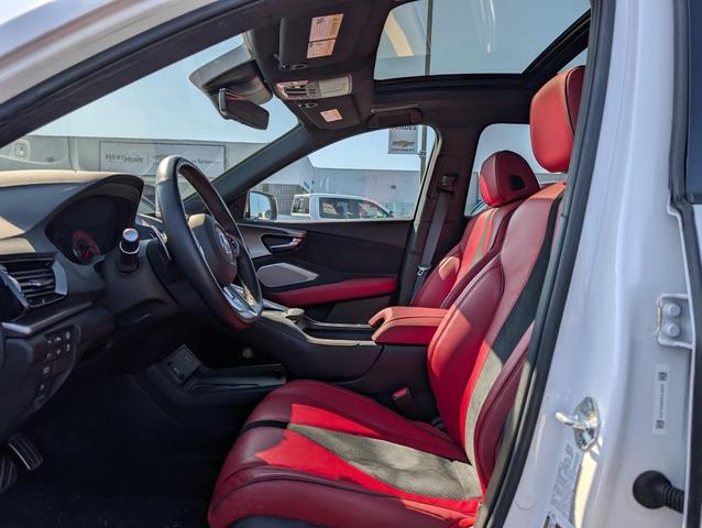 Photo of 2024 Platinum White Pearl Acura RDX