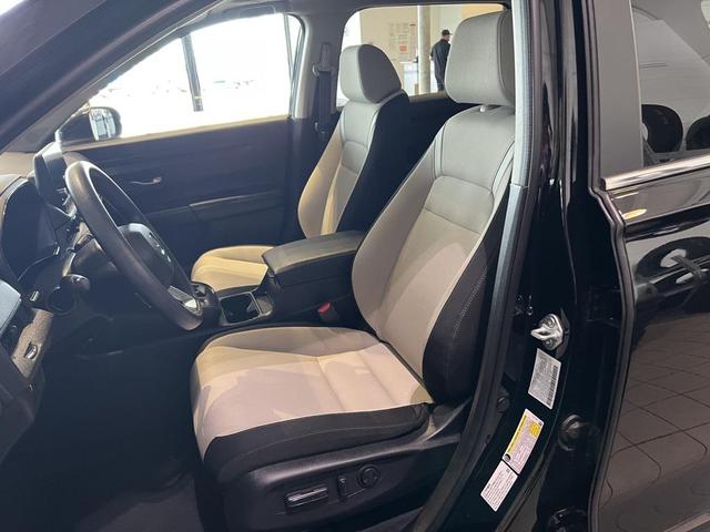 Photo of 2023 Crystal Black Pearl Honda CR-V