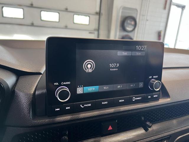 Photo of 2023 Crystal Black Pearl Honda CR-V